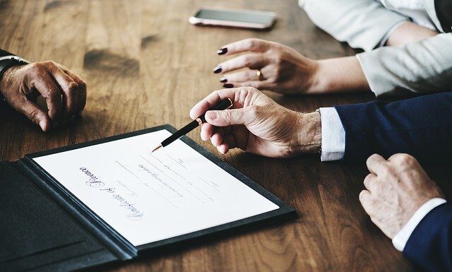 jak zmienić nazwisko