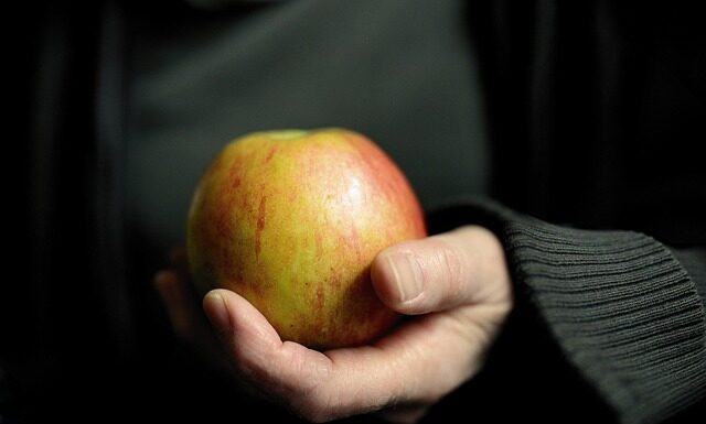 Czy Remover to to samo co aceton?