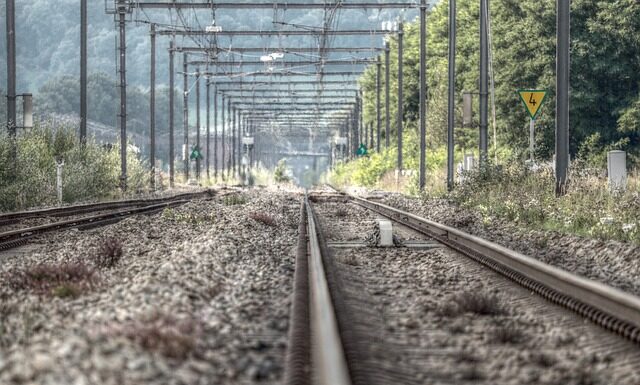 Jak działa próg opadający?