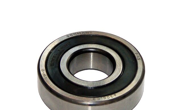 Ile za wymianę alternatora?